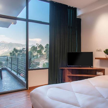 Hillcrest Heights Bed & Breakfast Kasauli Bagian luar foto