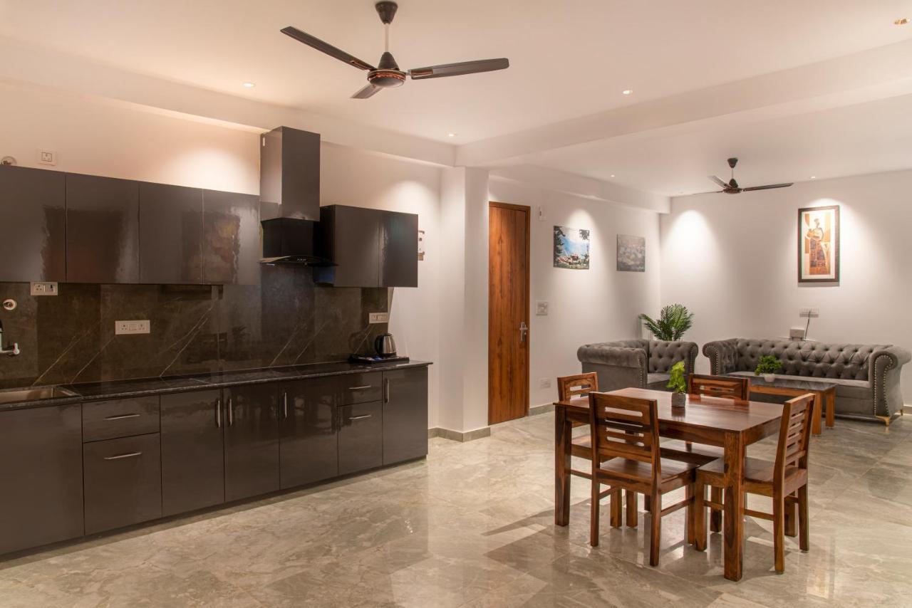 Hillcrest Heights Bed & Breakfast Kasauli Bagian luar foto